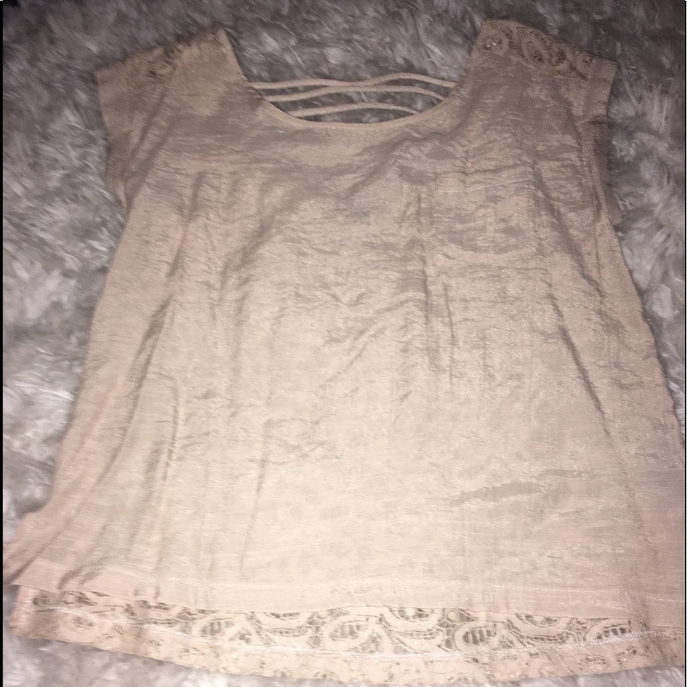 Beige E&M shirt with cuffed sleeves & lace back